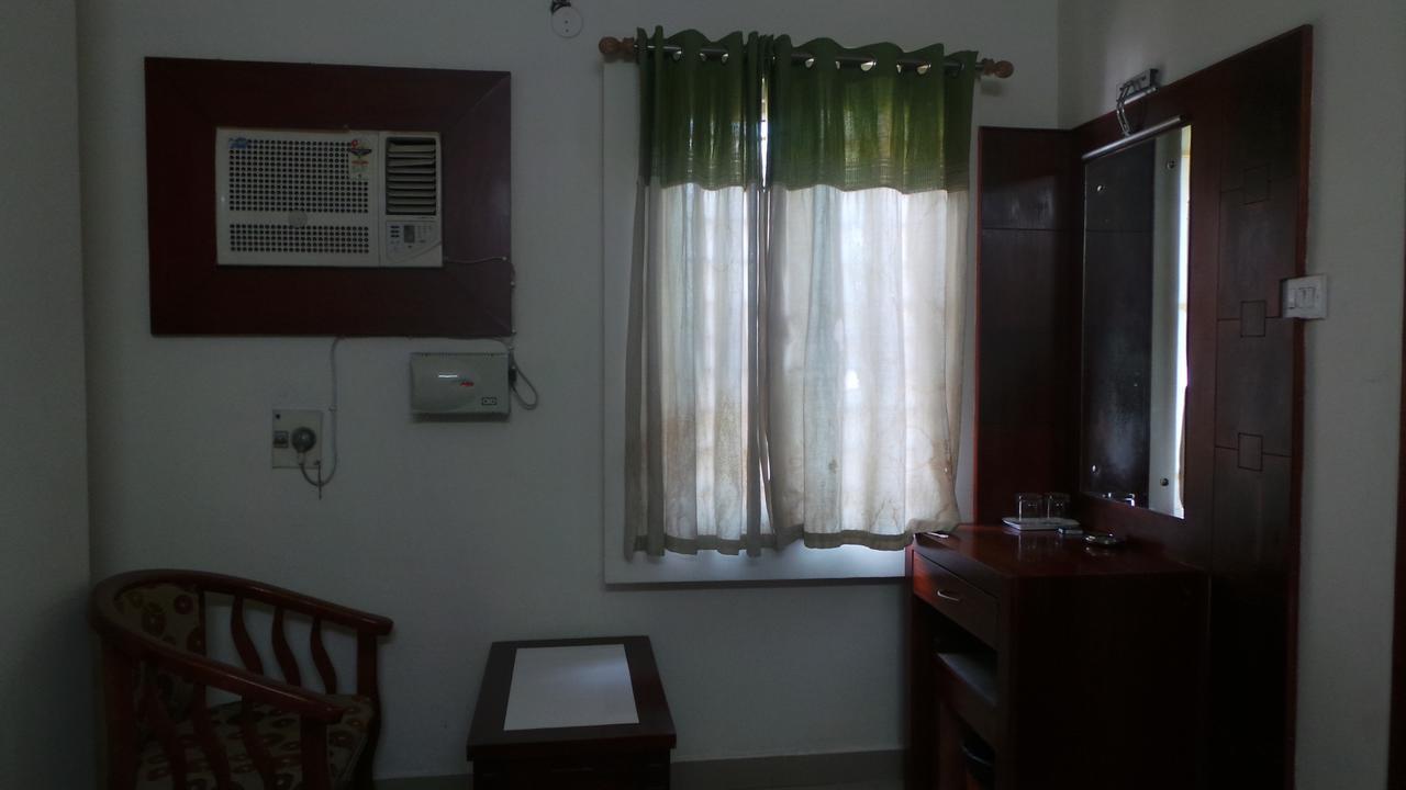 Kooloth Lake View Residency Hotel Coimbatore Exterior photo